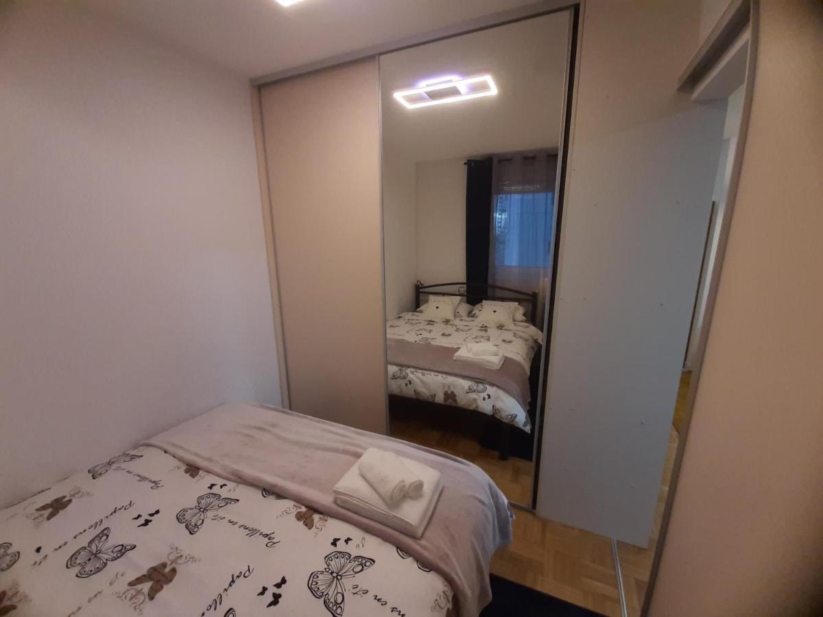 Apartment Relax With Infrared Sunshower Varaždin Екстериор снимка